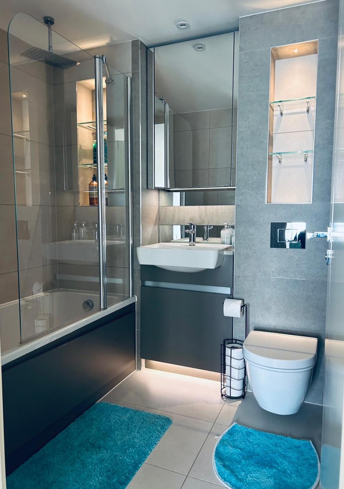 Luxury Riverside Apt With Easy Access To Central London, O2, Excel Centre And Parking Esterno foto